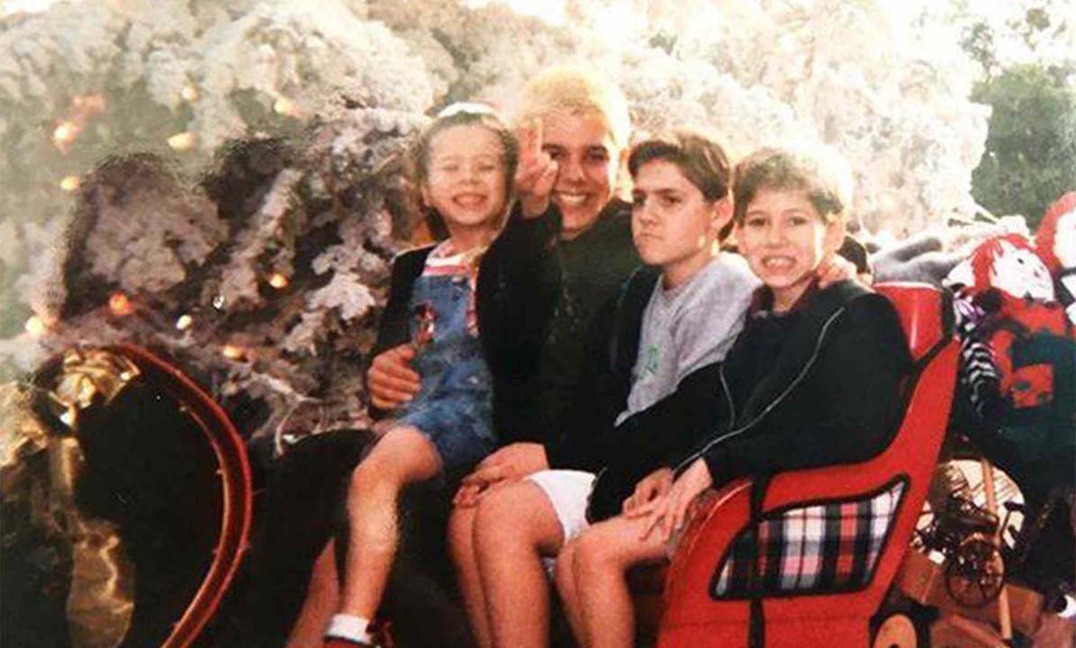 Dustin McCurdy’s Siblings