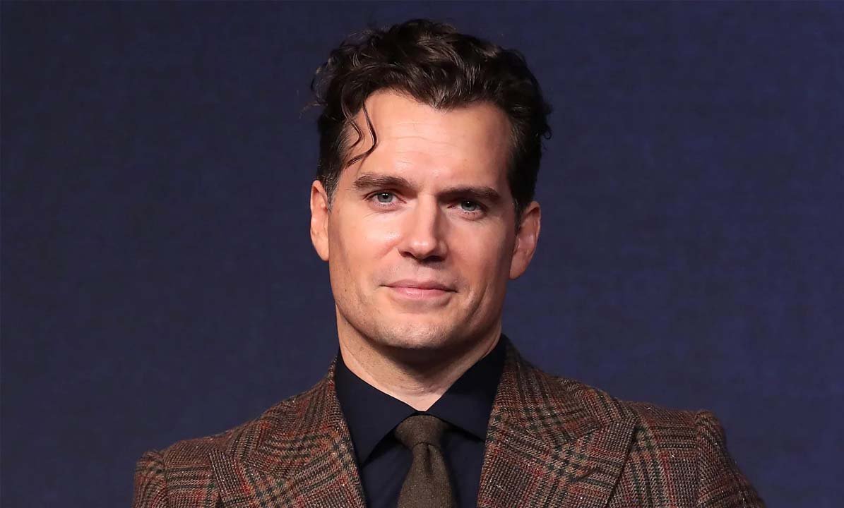 Niki's Bond with Henry Cavill