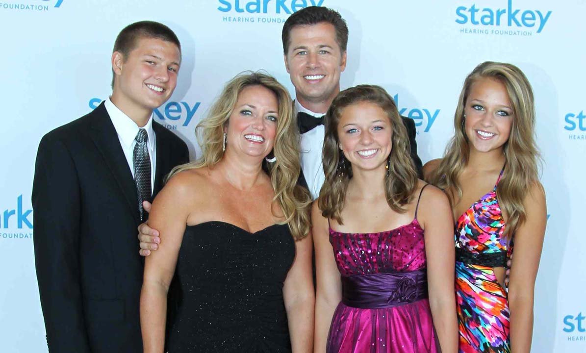 Julie Pitt Neal's Early Life and Family