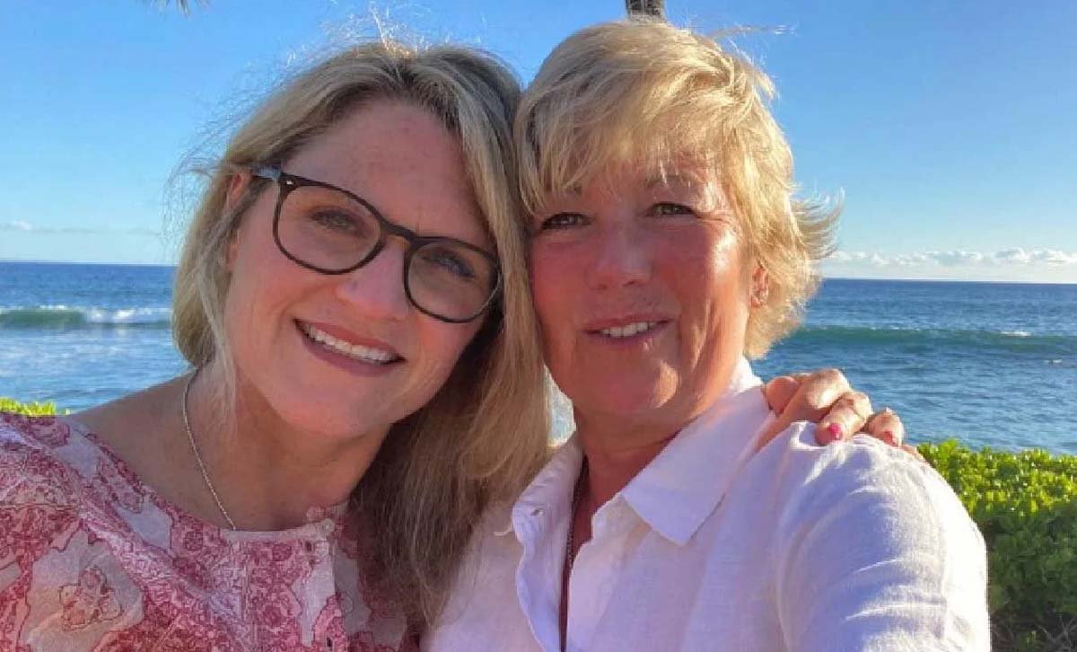 Carrie Schenken and Amanda Bearse’s Marriage