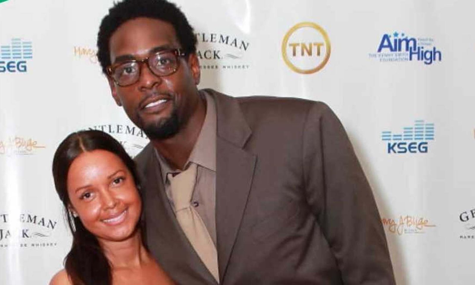Erika Dates' Marriage to Chris Webber