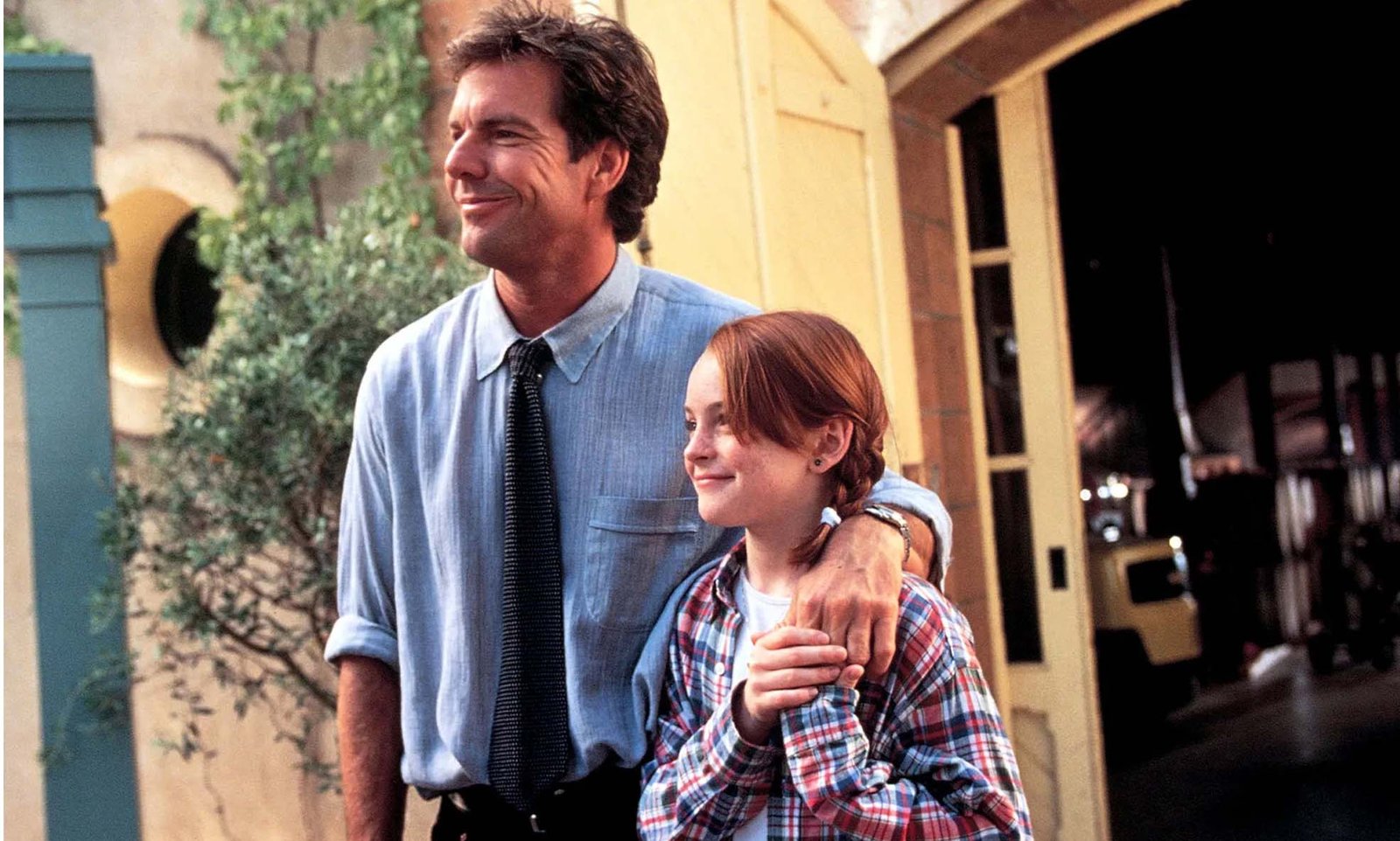 How Dennis Quaid Makes Money