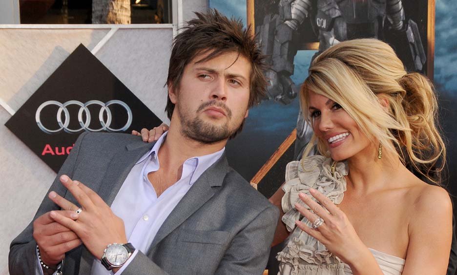 Ilya Sapritsky's Marriage with Courtney Hansen 