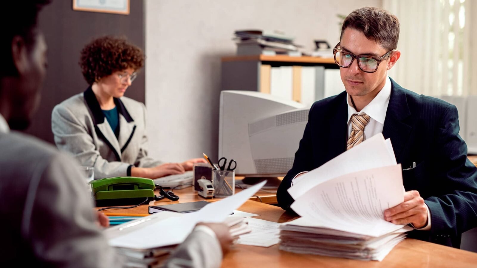 Automate Legal Contract Approvals with Cflow's Custom Agents 