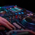 Create Seamless DJ Mashups and Live Performance Medleys With InsMelo
