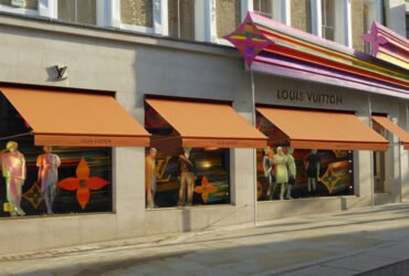 High-Quality Awnings for Homes, Restaurants, Retail Stores, and Commercial Buildings 