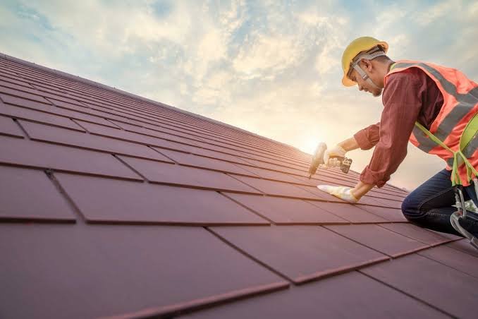 Leading Roofing Contractor Offering High-Quality Roofing Solutions with Exceptional Customer Care