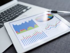 What Is a Revenue Intelligence Platform and How Does It Work?